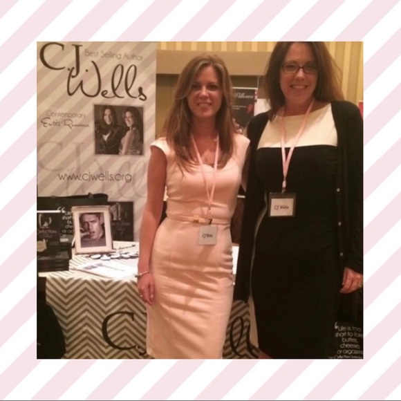 Meet Your Posher ~ Christa 🌹 - Picture 5 of 5